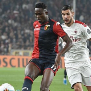  热那亚门将神勇发挥，多次扑救保住平局希望