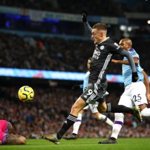  埃弗顿保级关键战，太妃糖众志成城拿下救命分